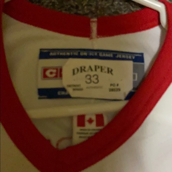 Auto graphed redwings Draper Jersey. - Picture 3 of 4